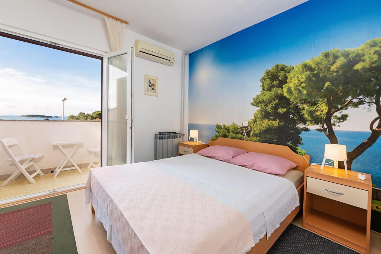 Apartments Pilicari (Adults Only) Ровин Екстериор снимка