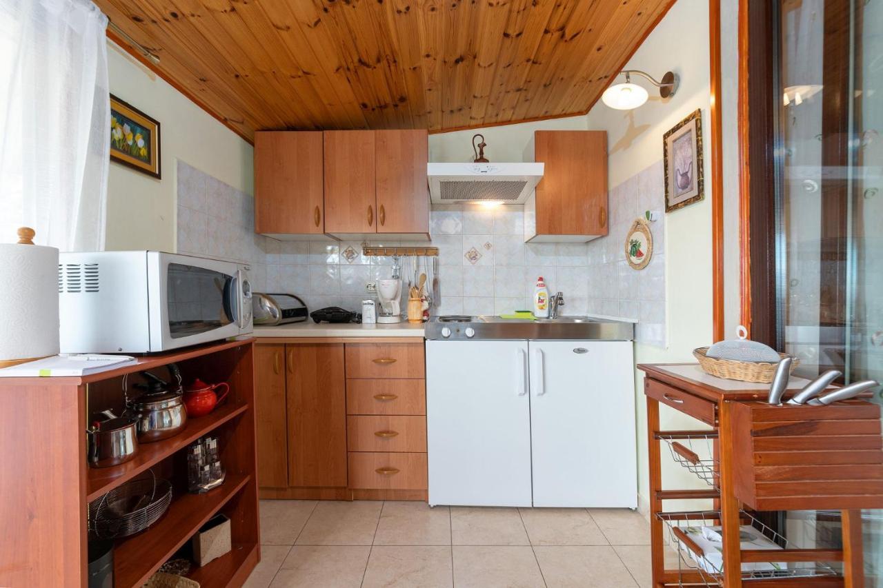 Apartments Pilicari (Adults Only) Ровин Екстериор снимка